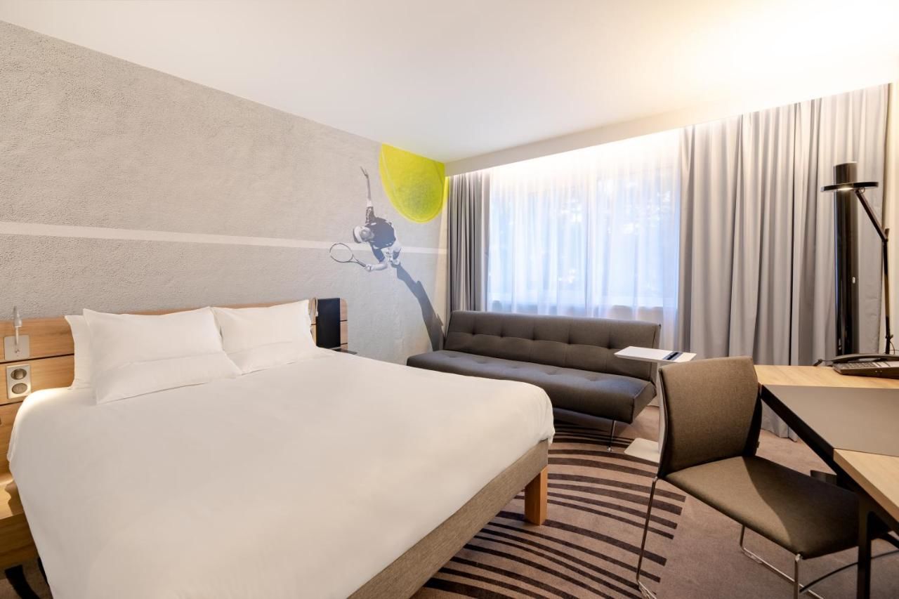 Отель Novotel Wrocław City Вроцлав